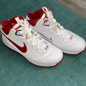 men’s Nike sneakers